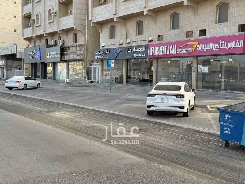 محل 100 م² في الفيحاء 4