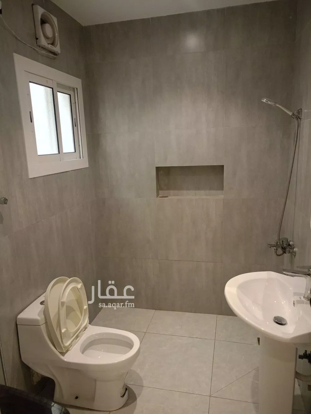 شقة 2 غرف في الصفا 11
