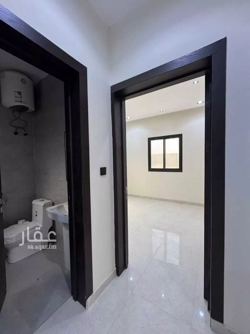 3 bedroom apartment in Al Janadriyah 5
