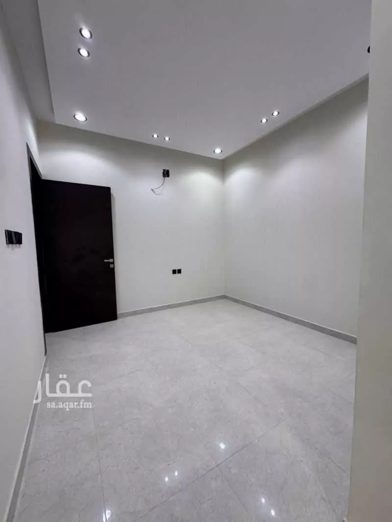3 bedroom apartment in Al Janadriyah 6