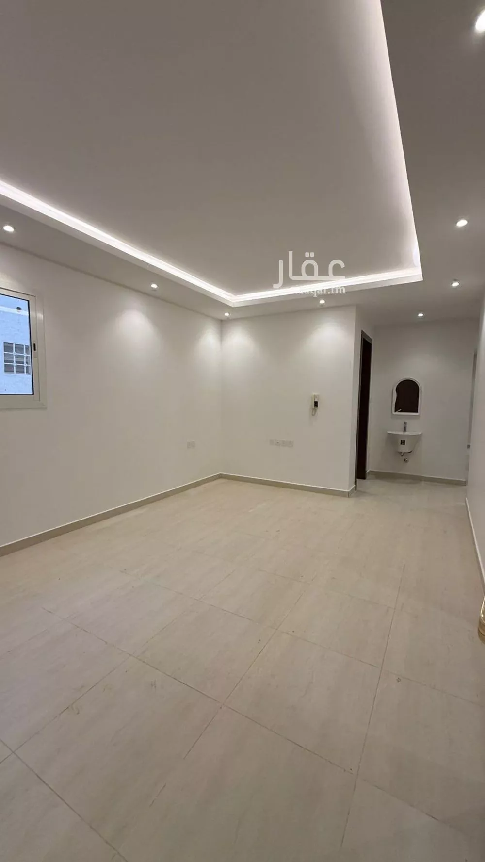 4 bedroom floor in Al Aridh 3