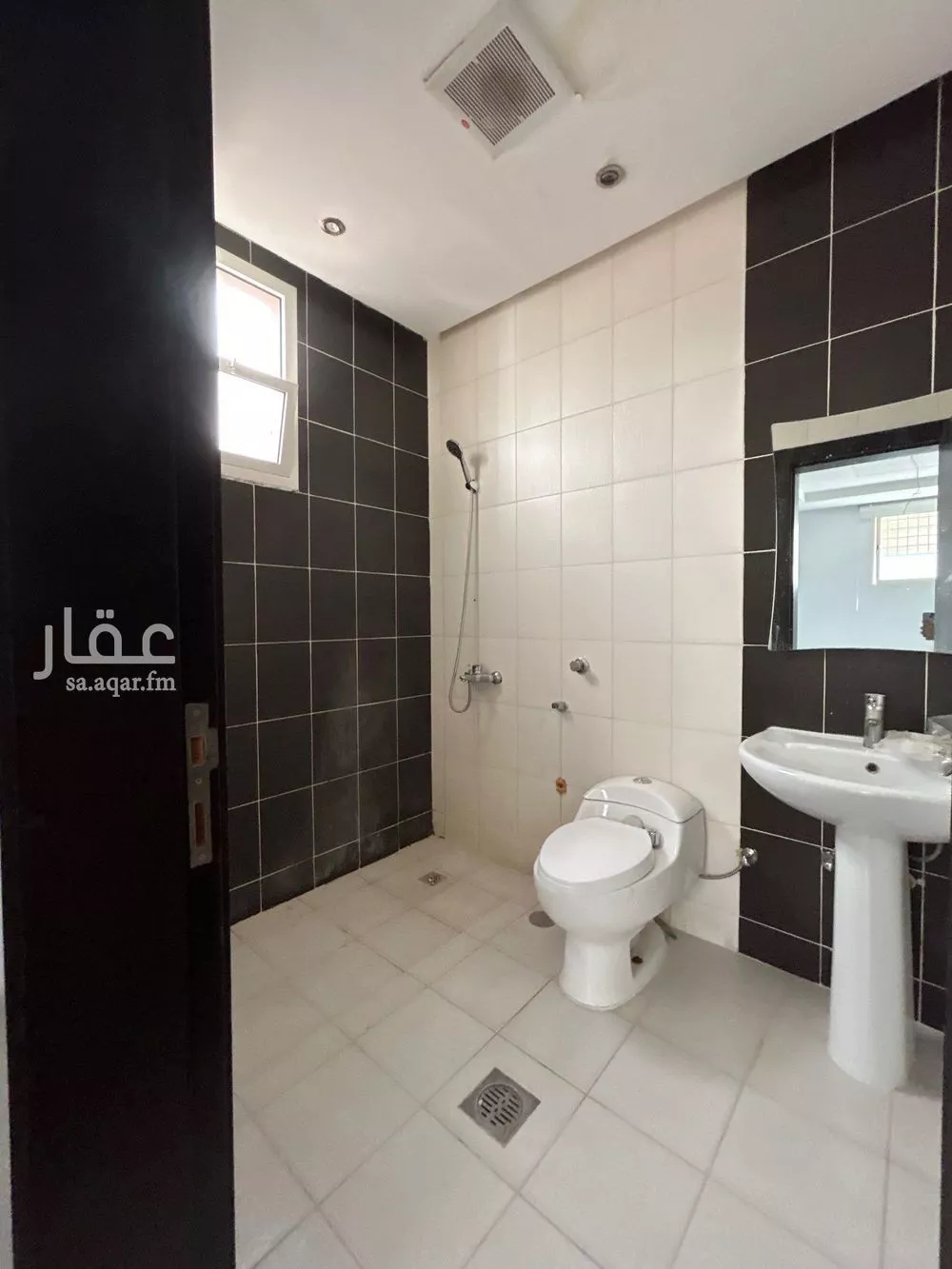 4 bedroom floor in Al Yasmin 12