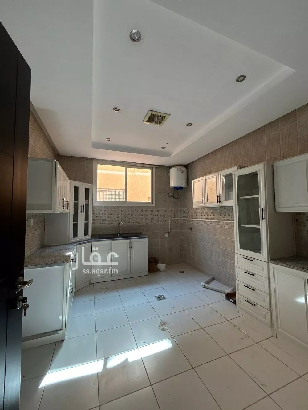 4 bedroom floor in Al Yasmin 9