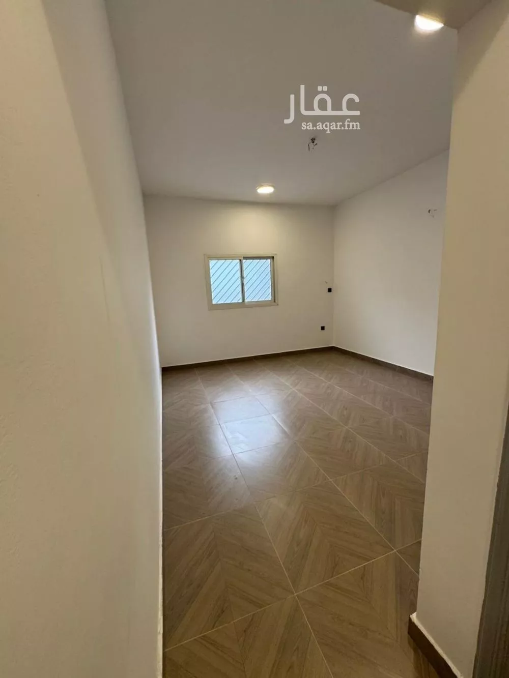 3 bedroom floor in Al Malaz 12