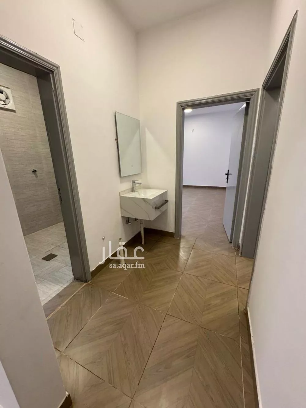 3 bedroom floor in Al Malaz 13