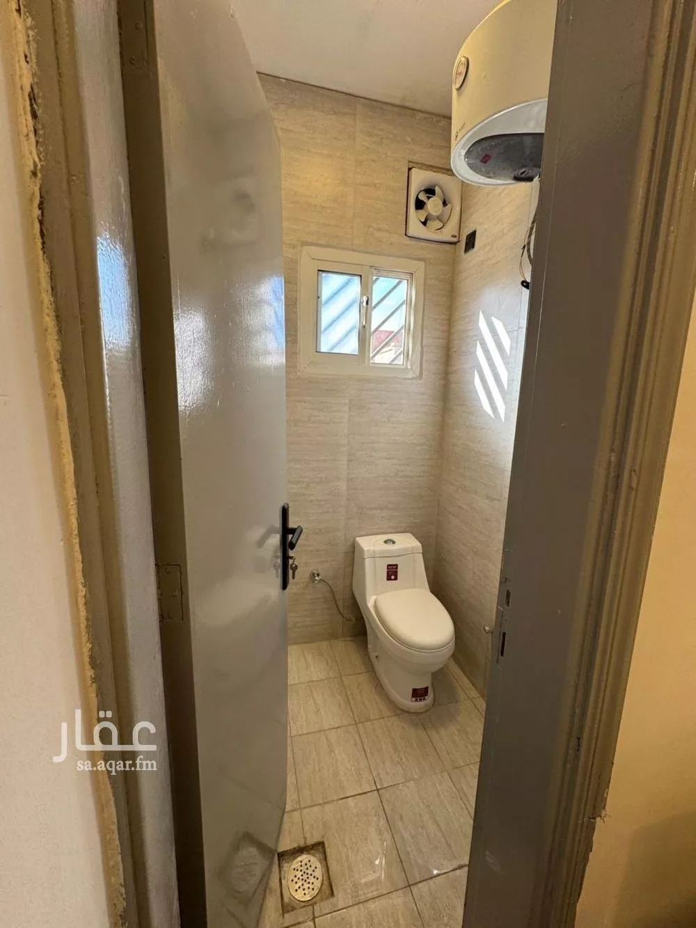 3 bedroom floor in Al Malaz 20