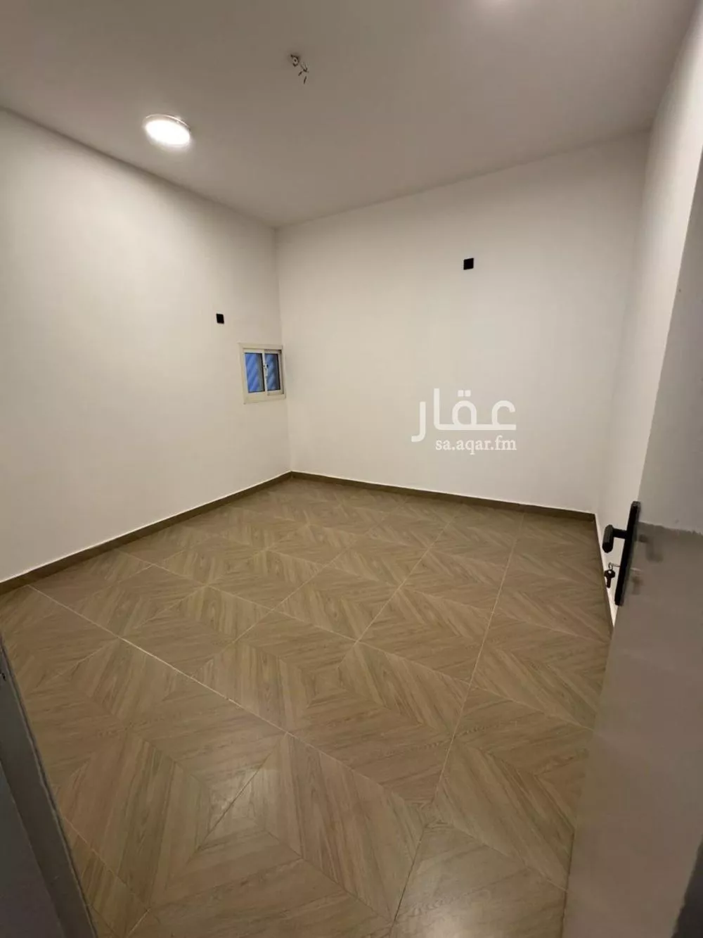 3 bedroom floor in Al Malaz 24