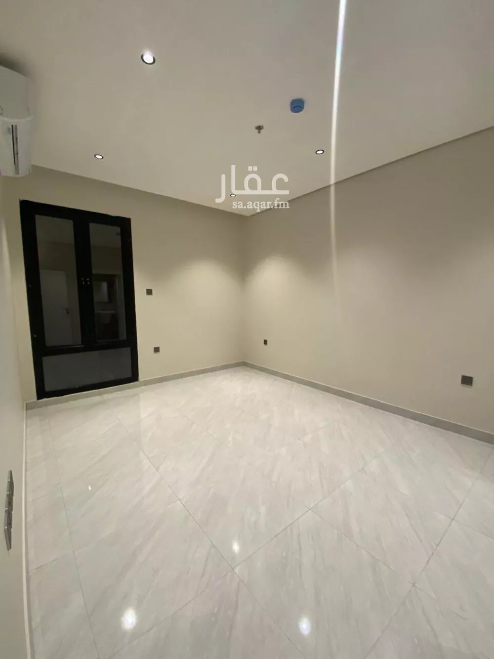 شقة 3 غرف في العارض 4