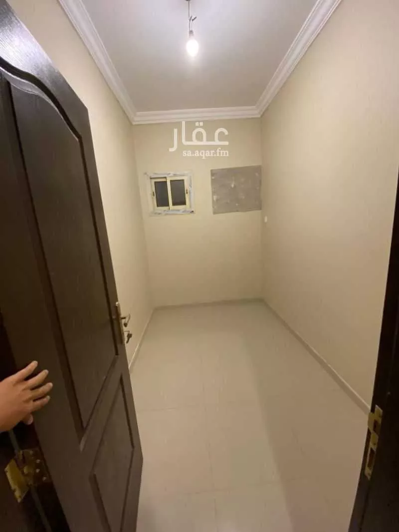 شقة  في طيبة 8