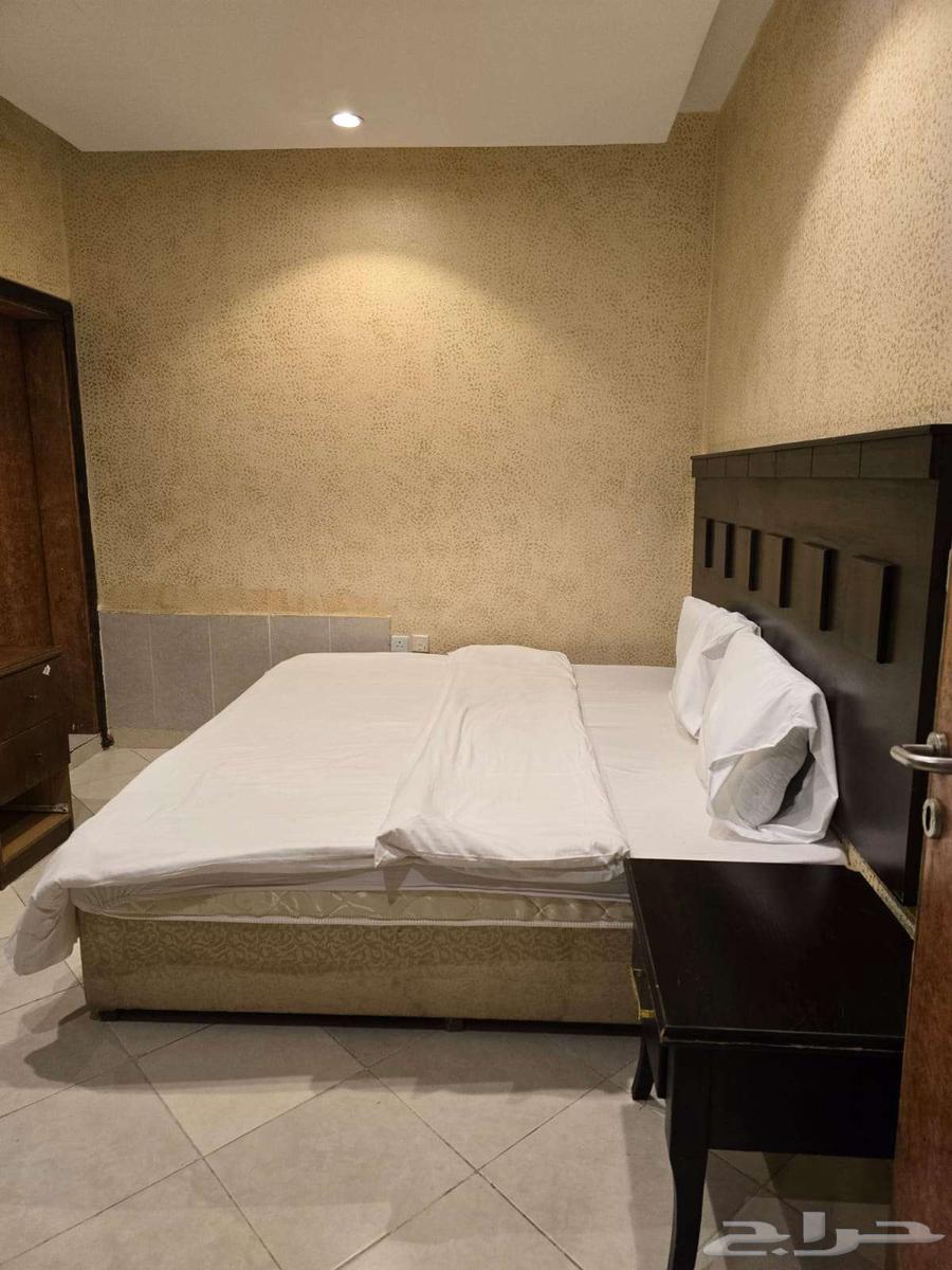 شقة 1 غرف في الفاروق 4