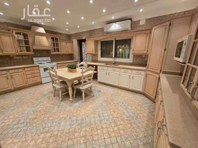 فيلا 7 غرف في صلاح الدين 21