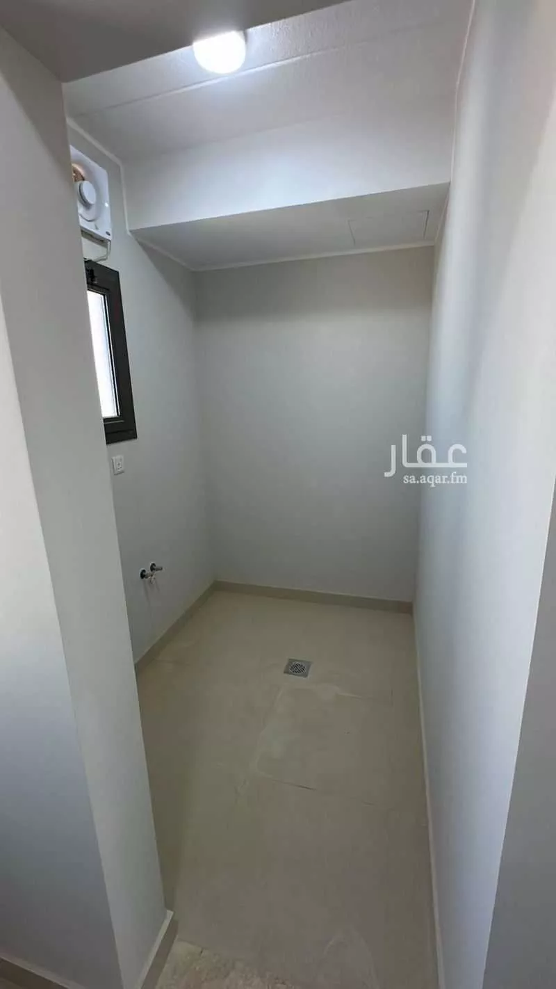 فيلا 5 غرف في الرياض 10