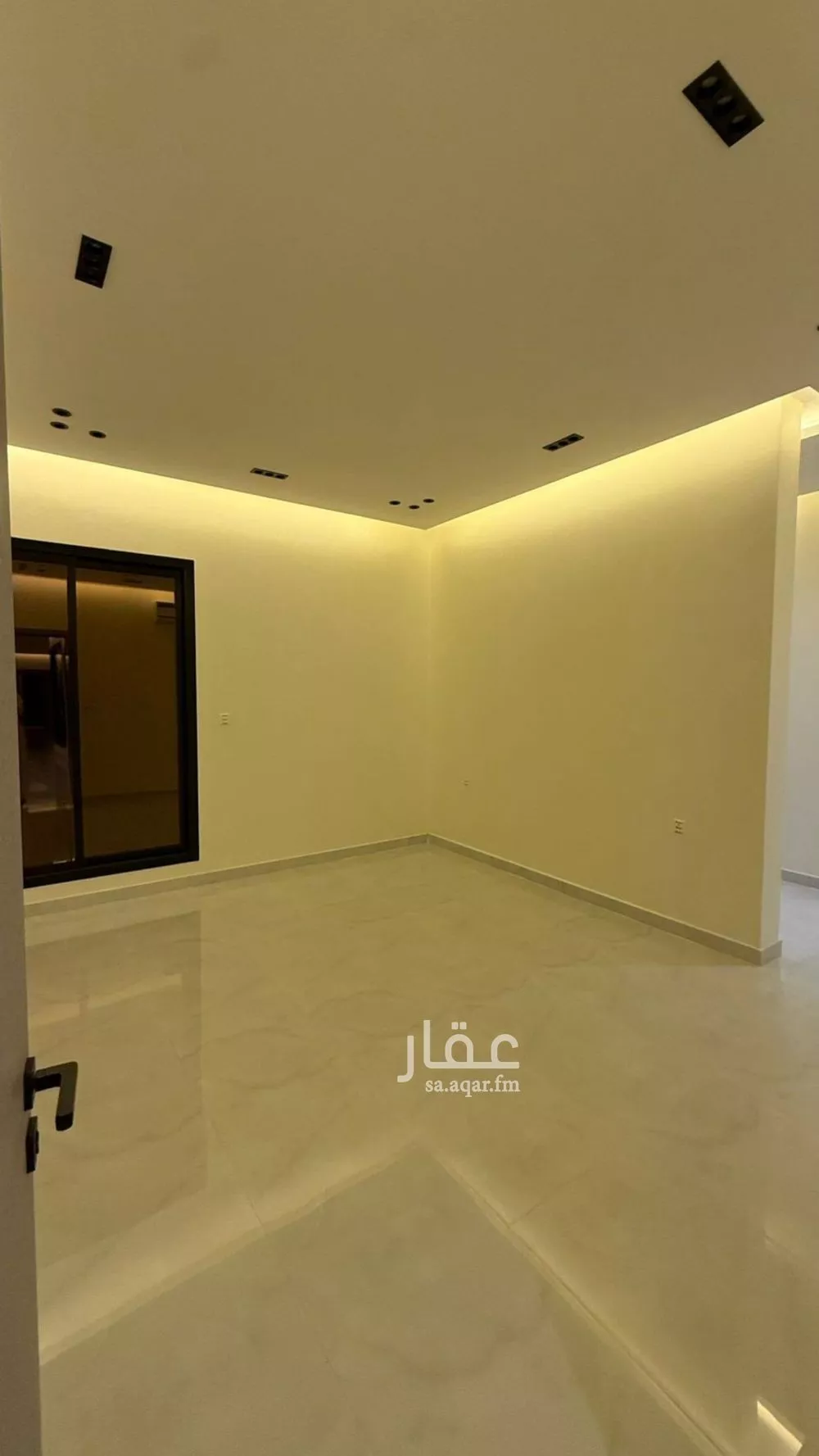 دور 4 غرف في الملك فهد 10