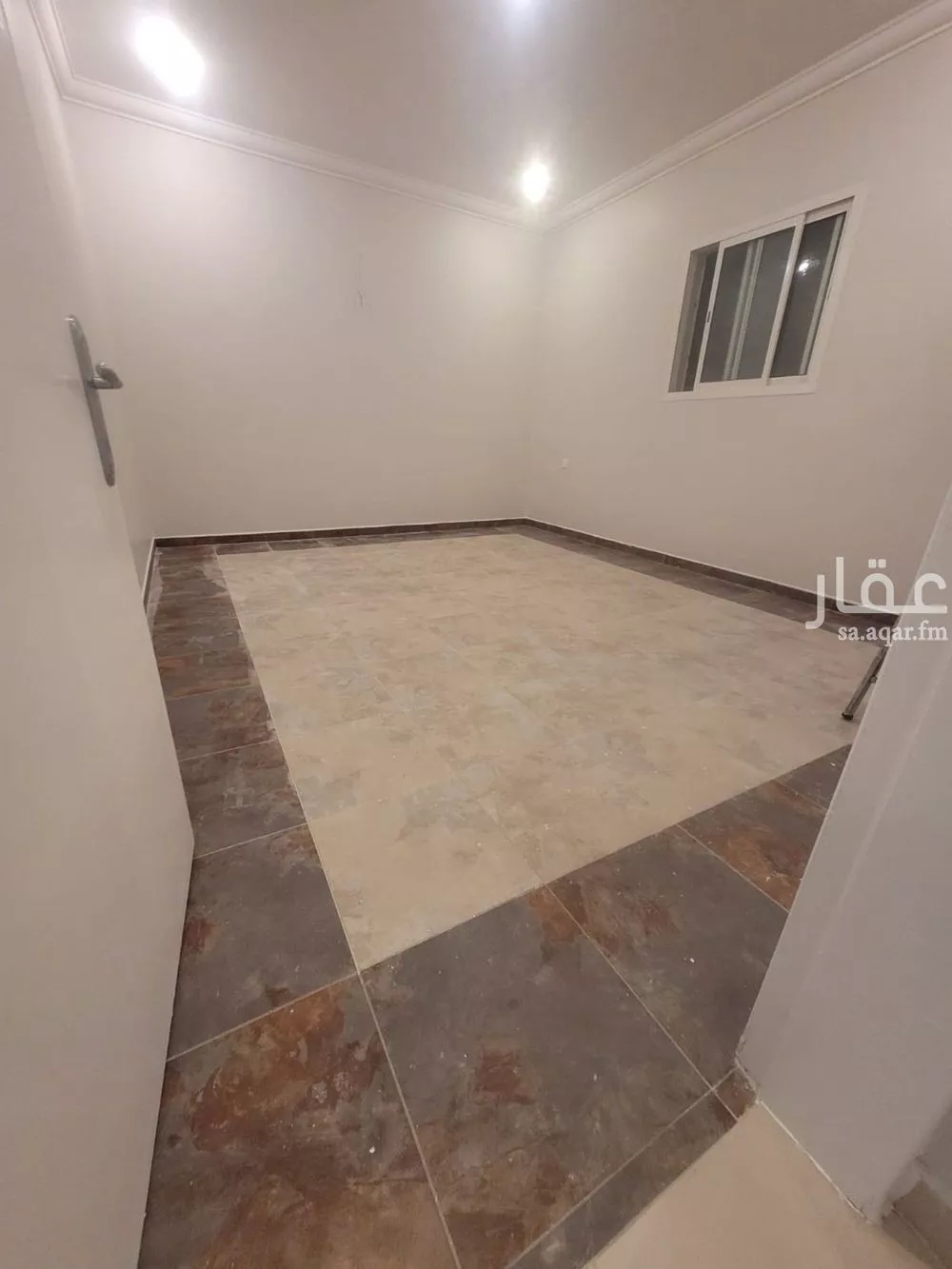 3 bedroom floor in Al Yasmin 10