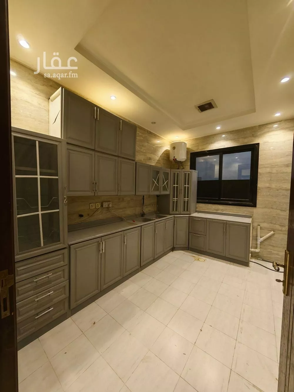 دور 2 غرف في العارض 8
