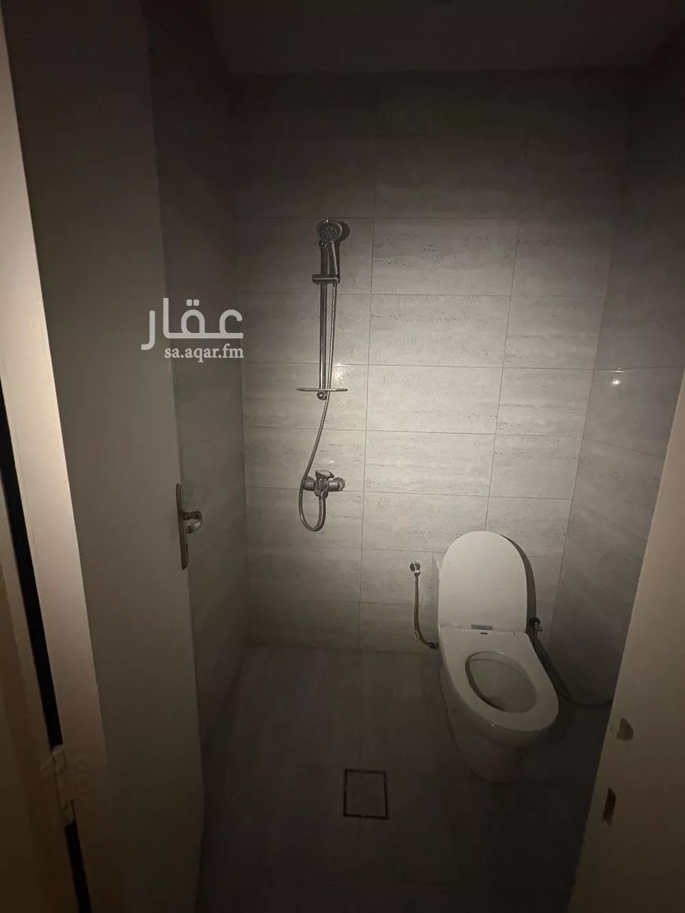 شقة 3 غرف في الازدهار 4