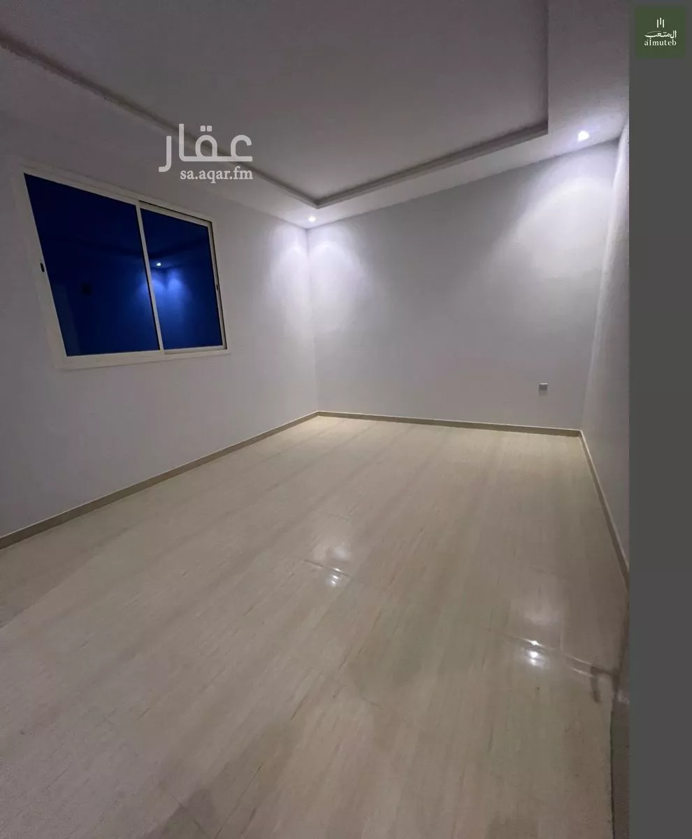 3 bedroom floor in Al Janadriyah 4