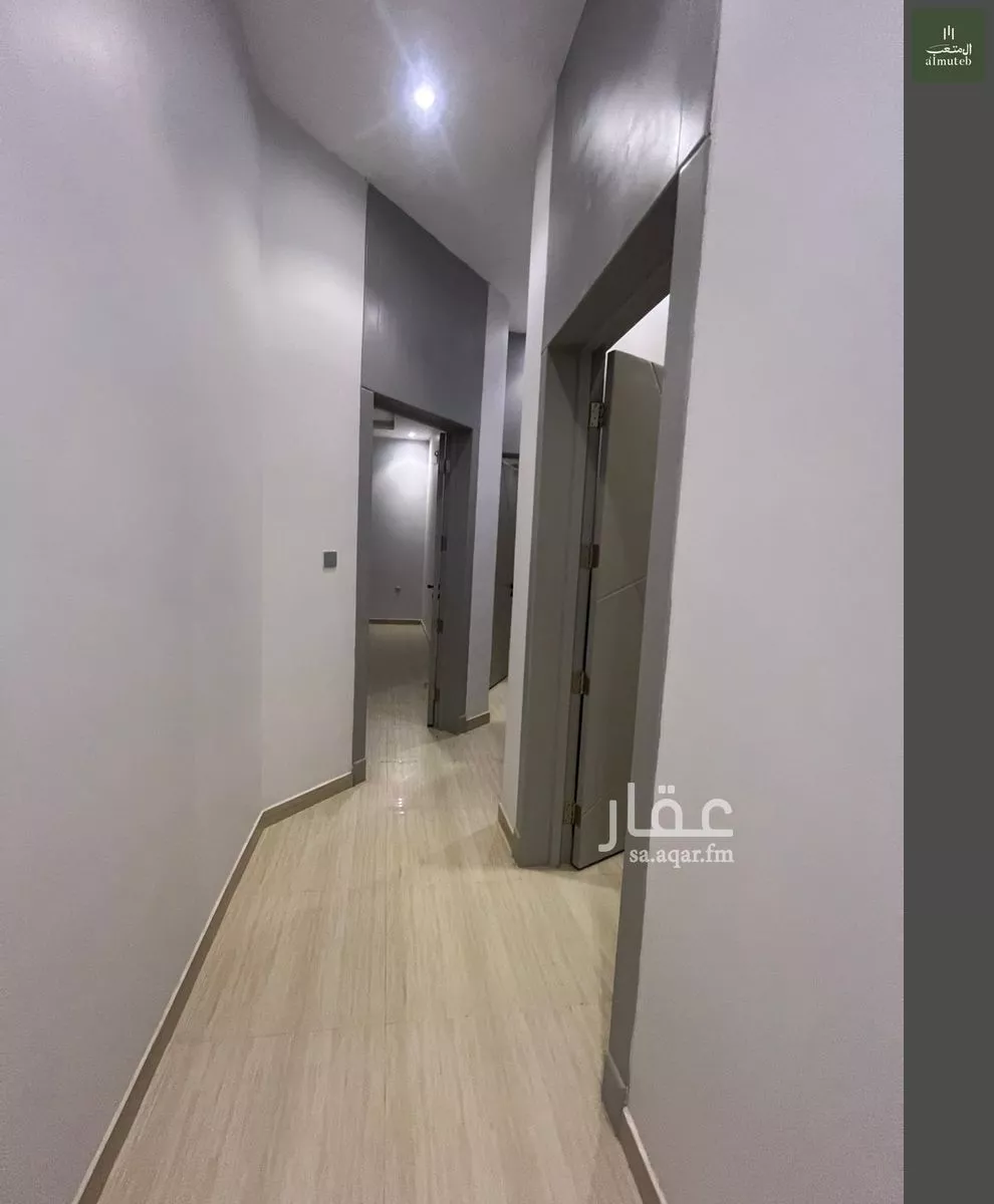 3 bedroom floor in Al Janadriyah 7