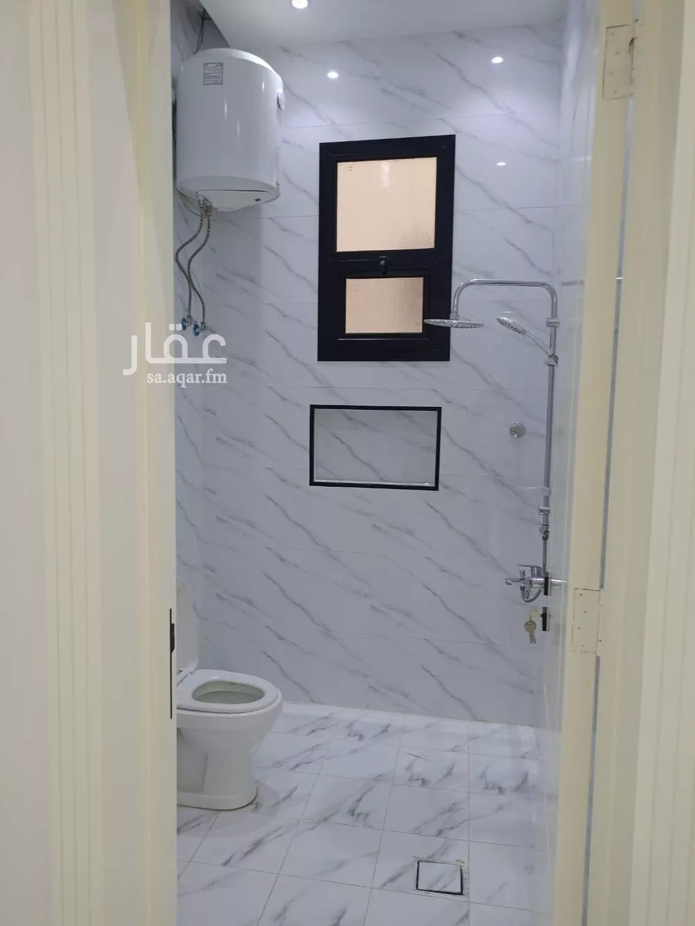 فيلا 4 غرف في الجنادرية 13
