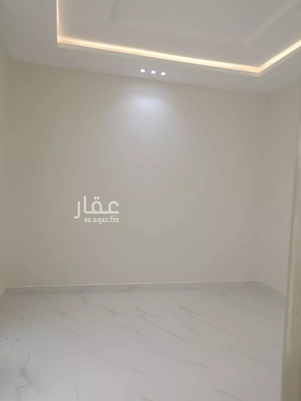 فيلا 4 غرف في الجنادرية 15