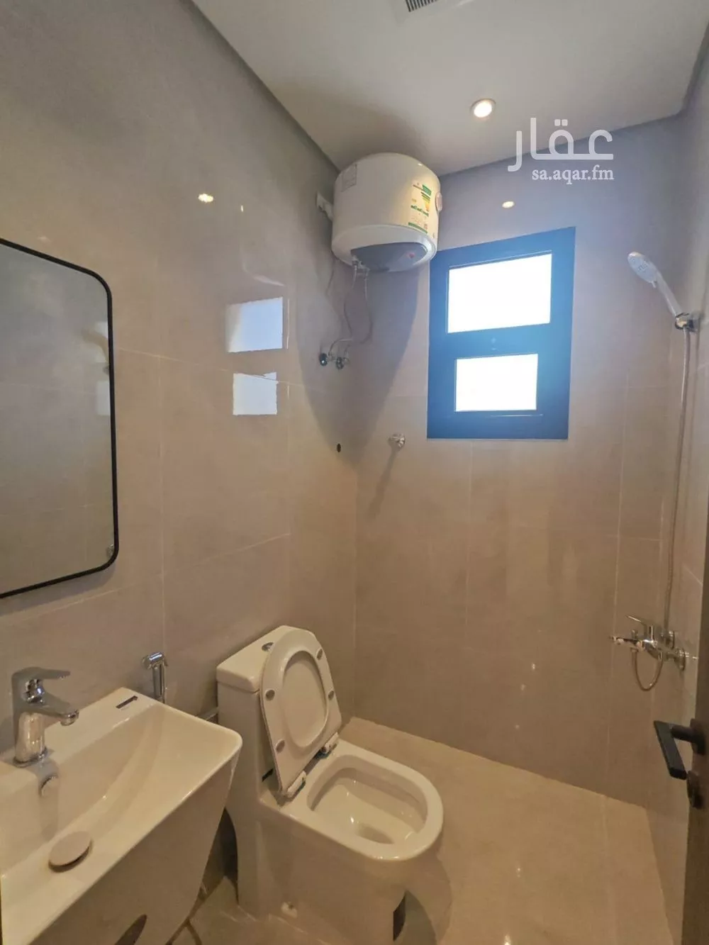 2 bedroom apartment in Al Janadriyah 6