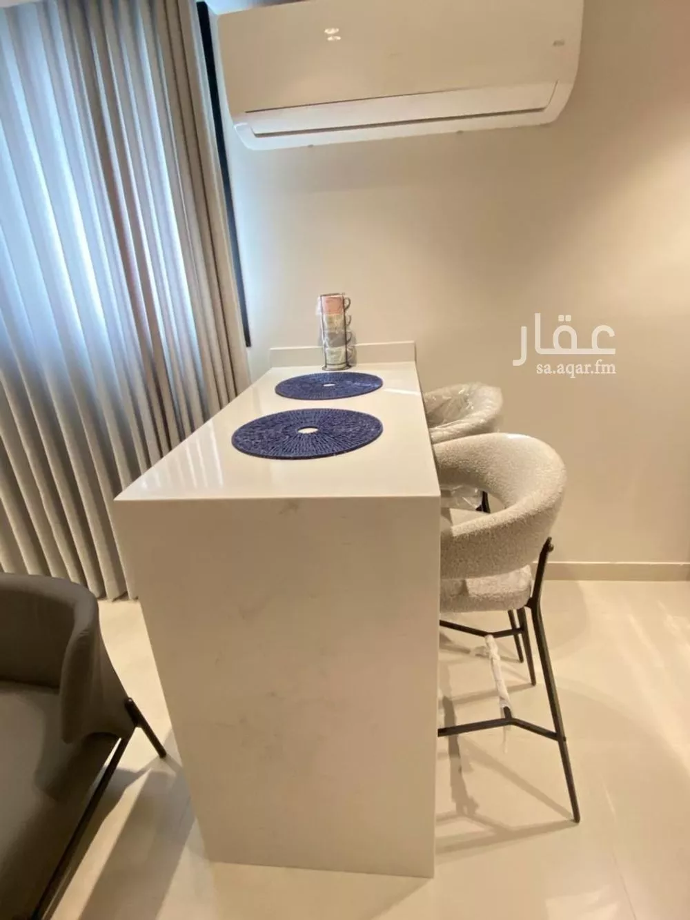 شقة 1 غرف في الملك فهد 12