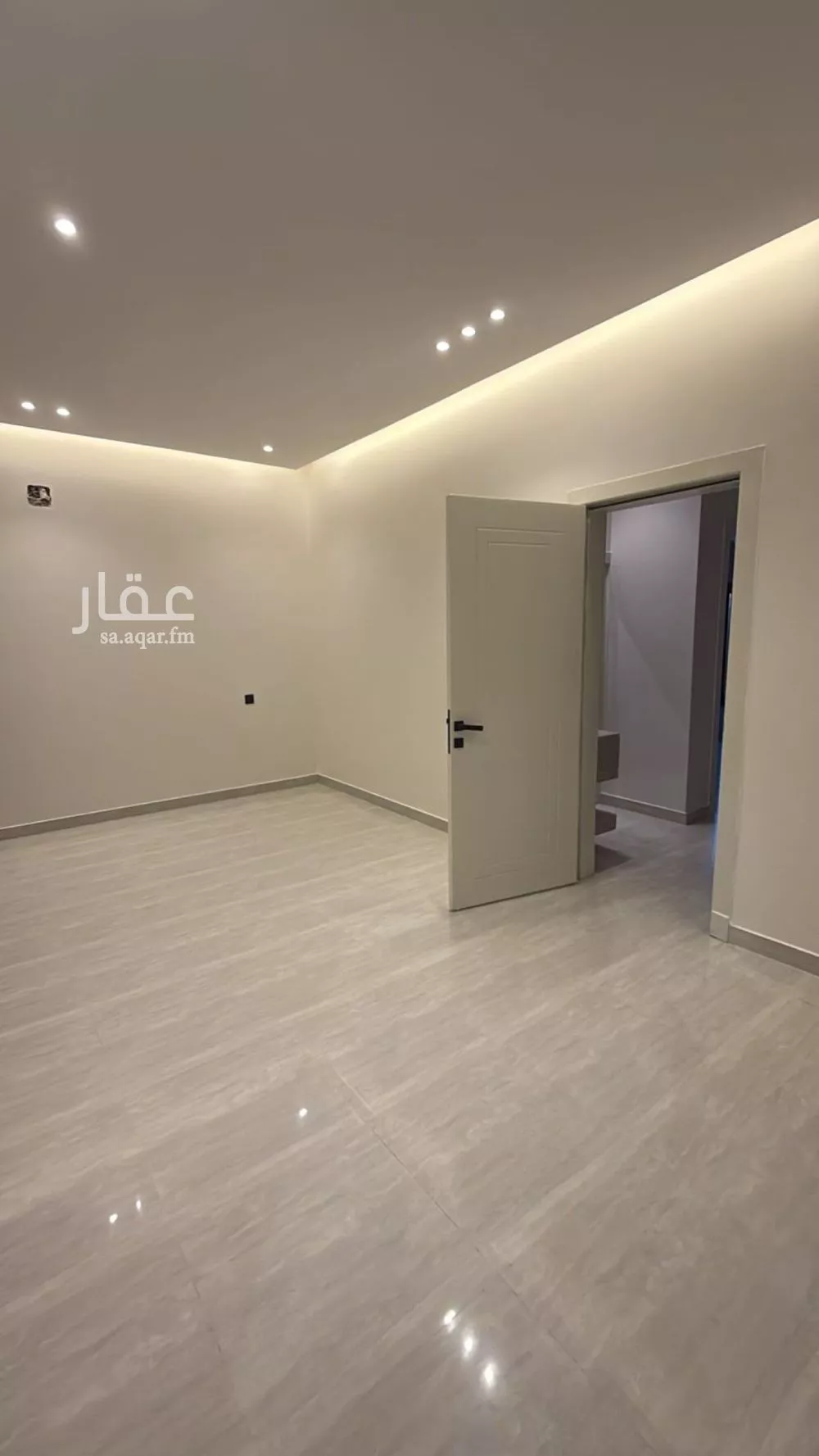 2 bedroom apartment in As Suwaidi 7