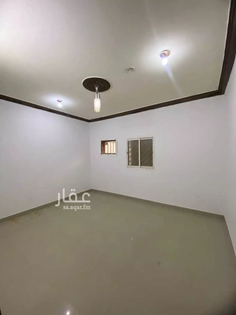 عمارة 625 م² في المونسية 3