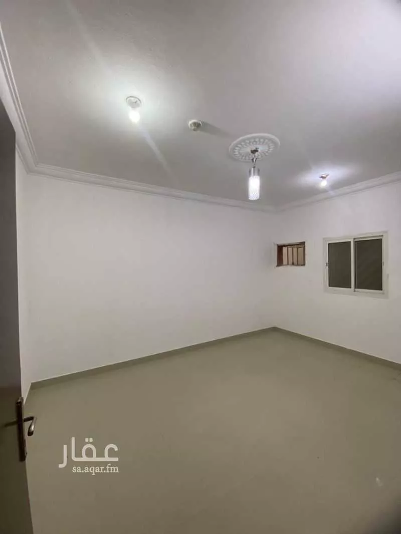 عمارة 625 م² في المونسية 5