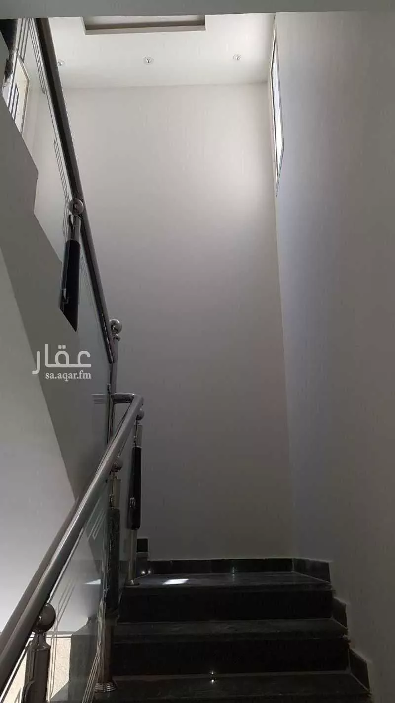 شقة 3 غرف في الملقا 16