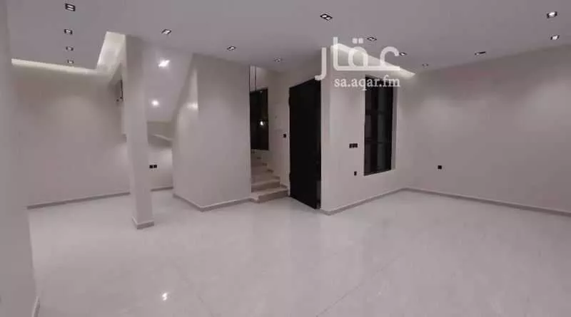 فيلا 6 غرف في الجنادرية 5