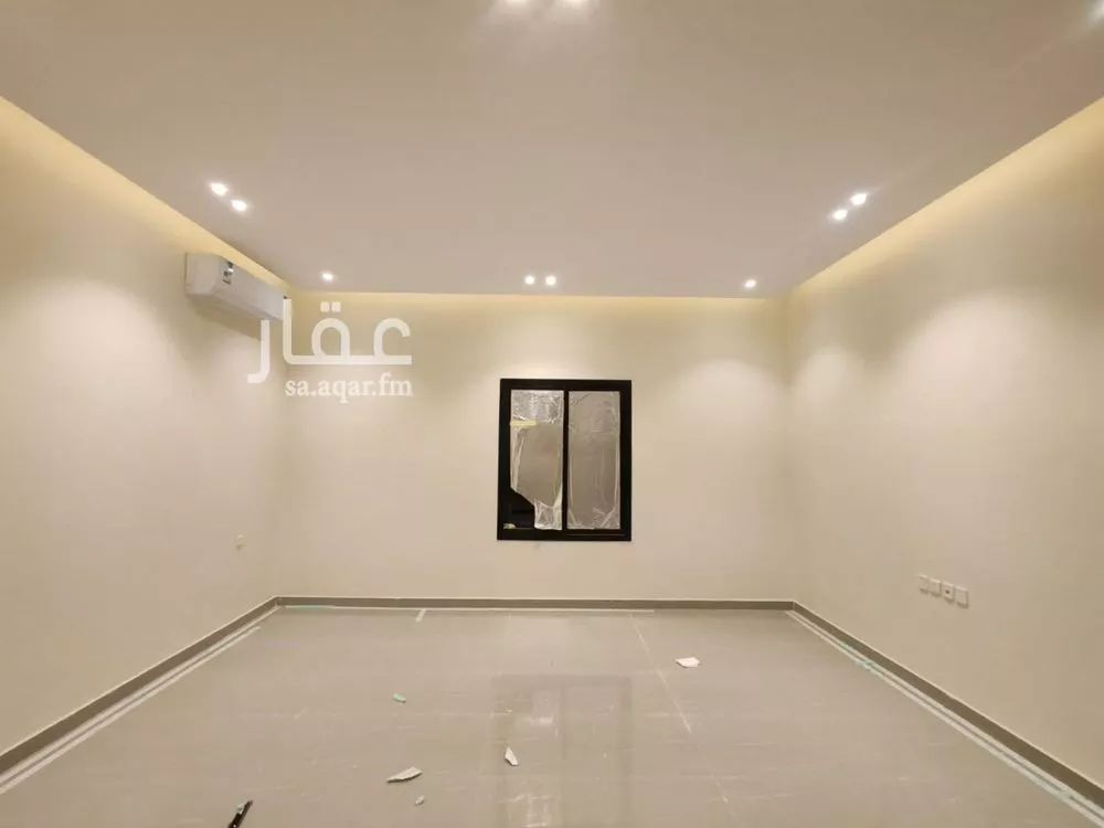 فيلا 7 غرف في العارض 11