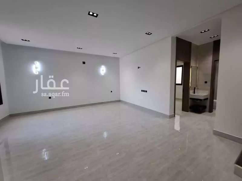 6 bedroom villa in Tuwaiq 19