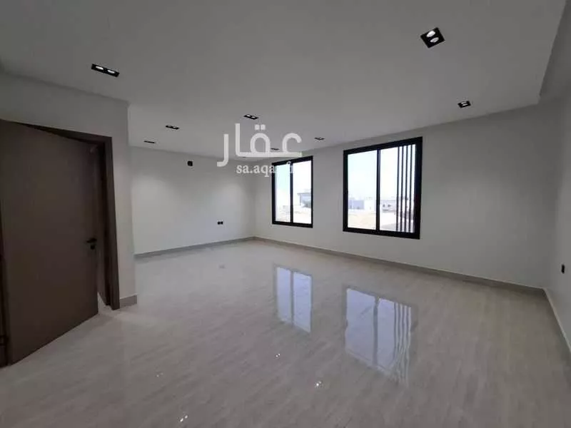 6 bedroom villa in Tuwaiq 25