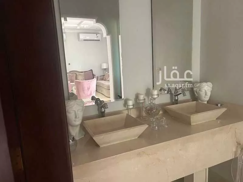 فيلا 7 غرف في التعاون 2