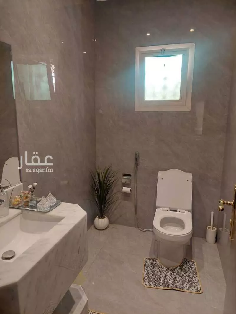 فيلا 7 غرف في التعاون 8