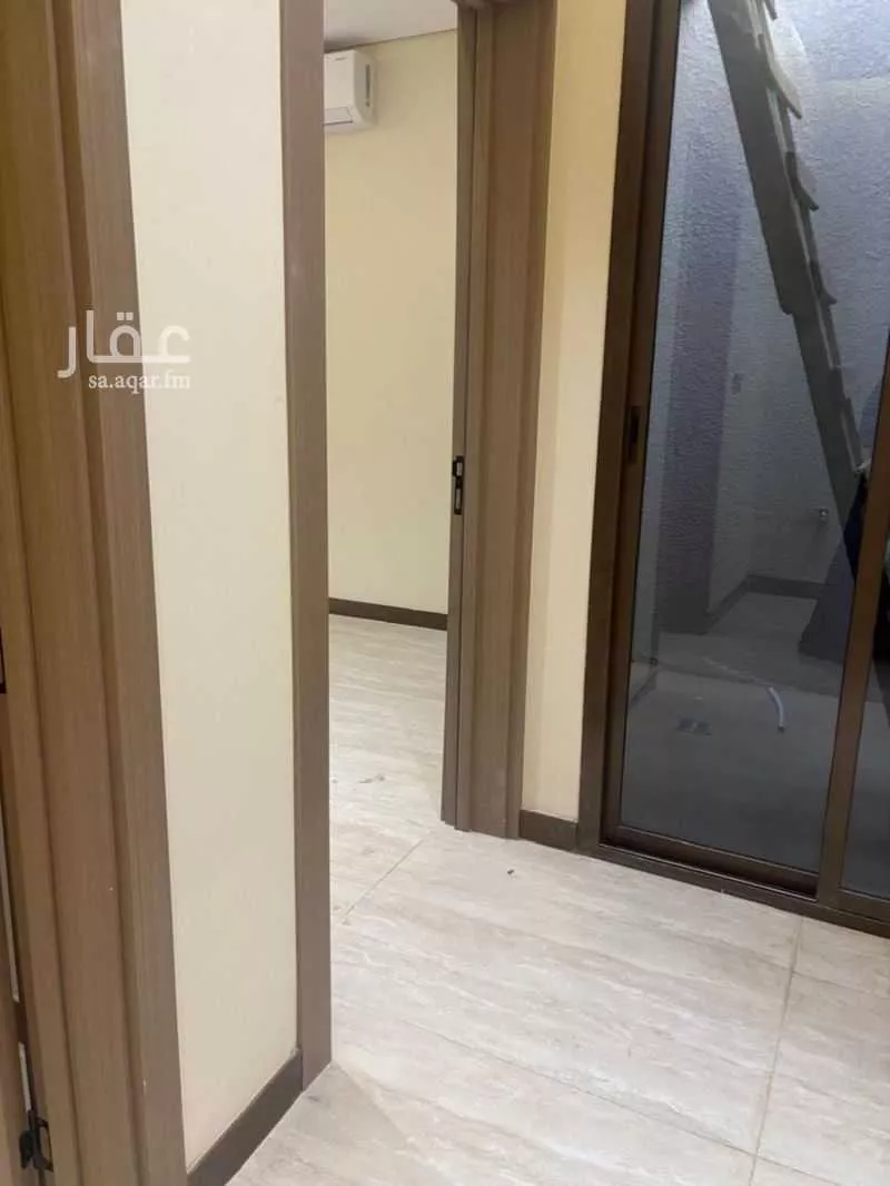فيلا 4 غرف في الشفا 5