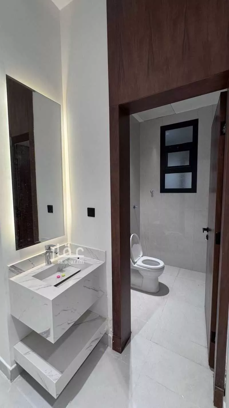 3 bedroom floor in Tuwaiq 8