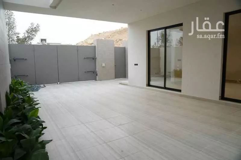 فيلا 4 غرف في النرجس 2