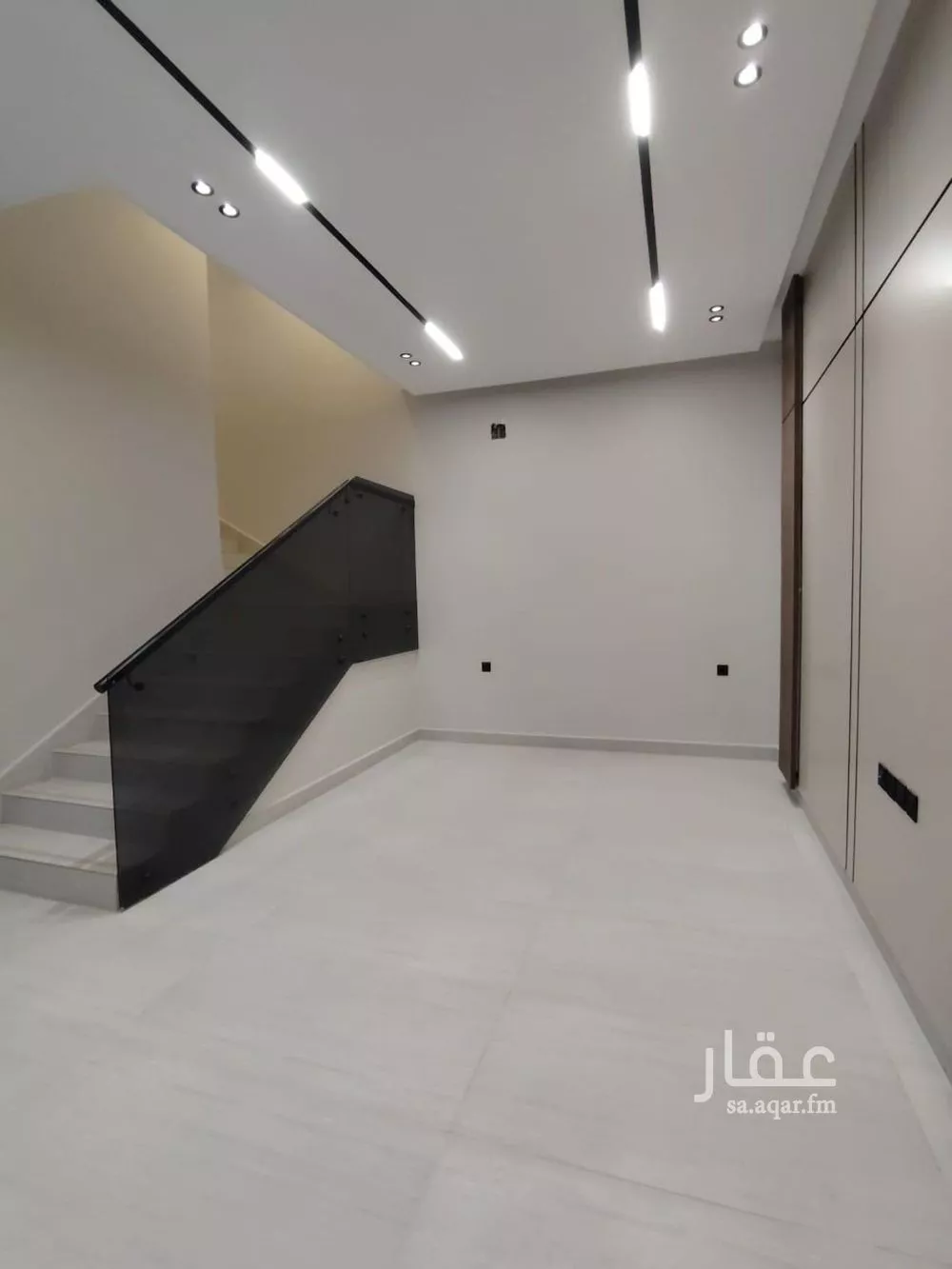 فيلا 6 غرف في المهدية 3