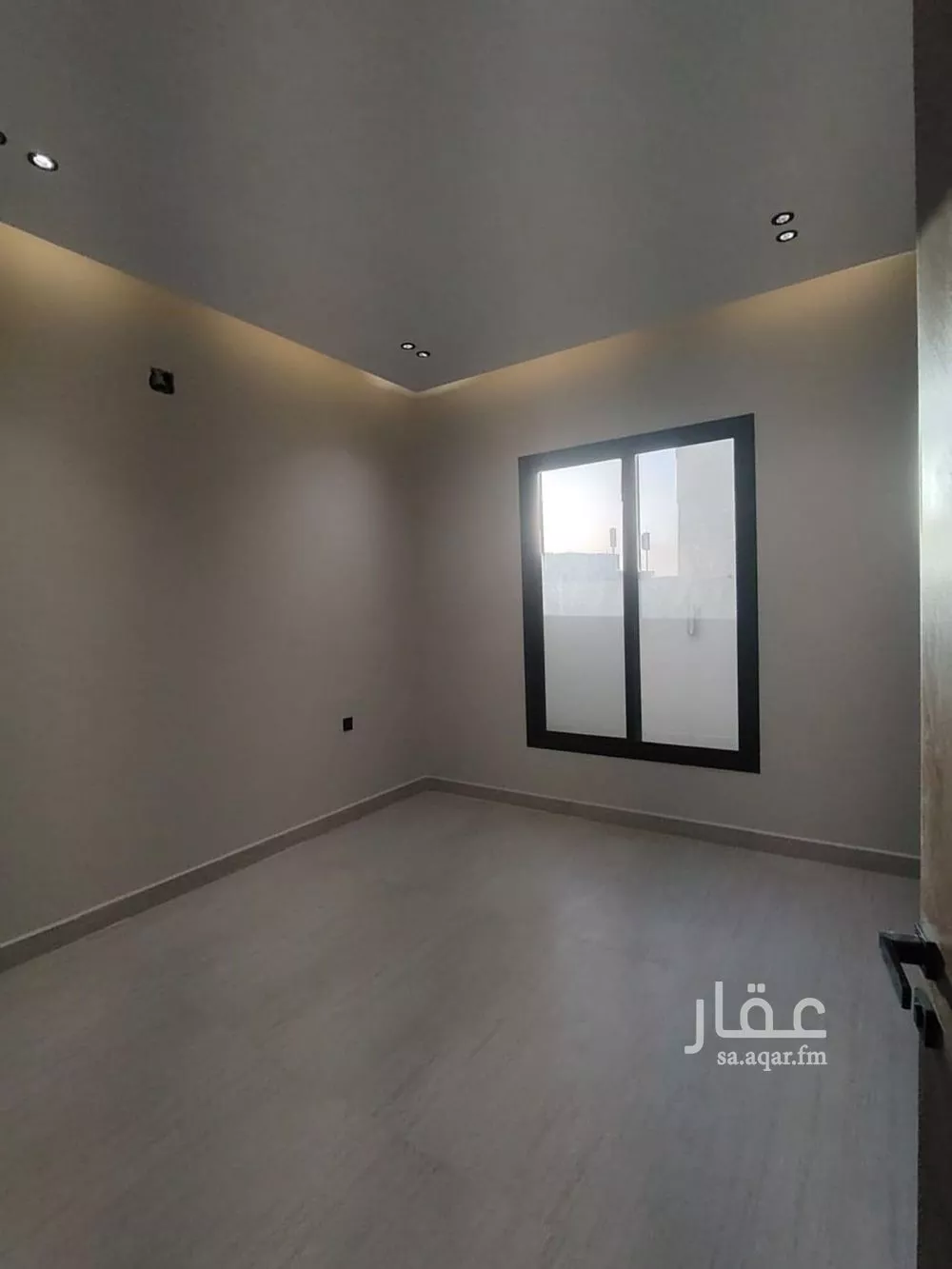 فيلا 6 غرف في المهدية 4