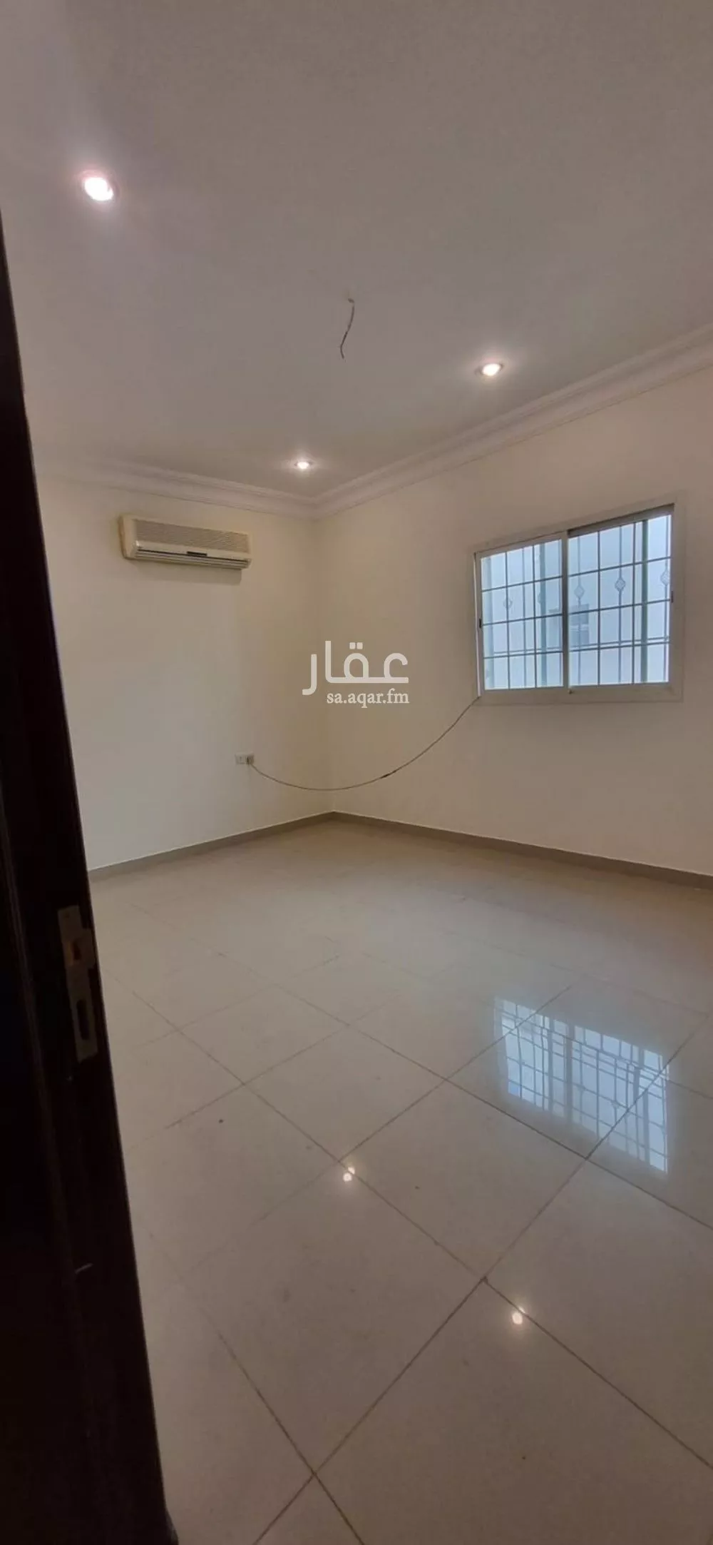 5 bedroom floor in Al Yasmin 2