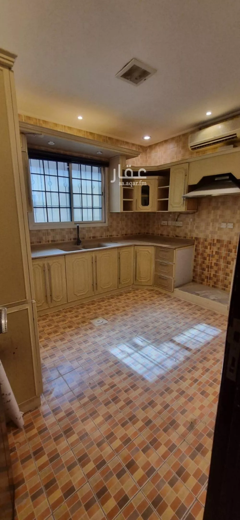 5 bedroom floor in Al Yasmin 5