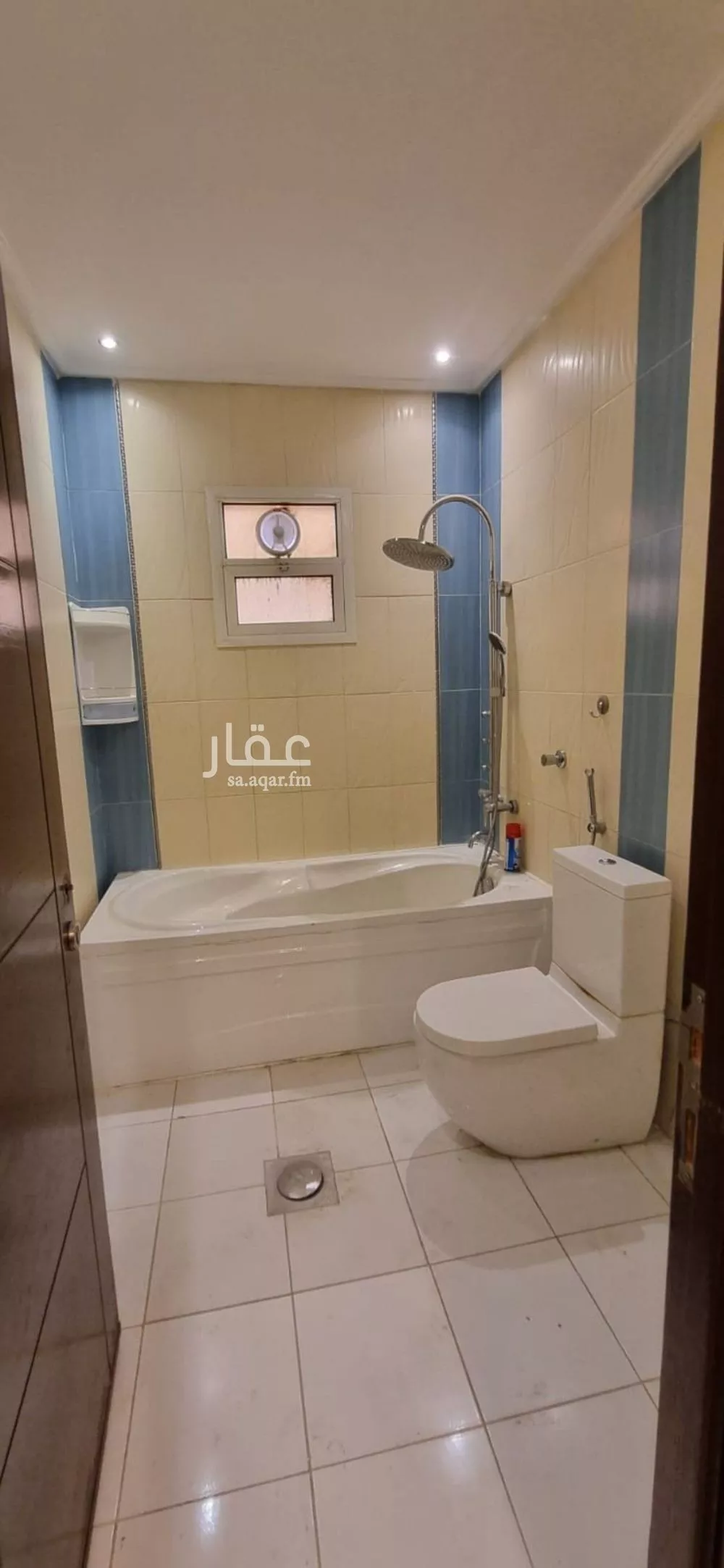 5 bedroom floor in Al Yasmin 7