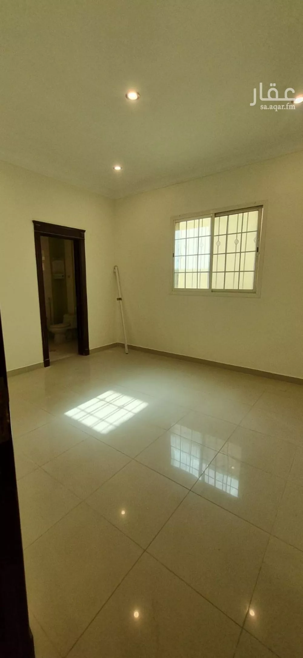 5 bedroom floor in Al Yasmin 8