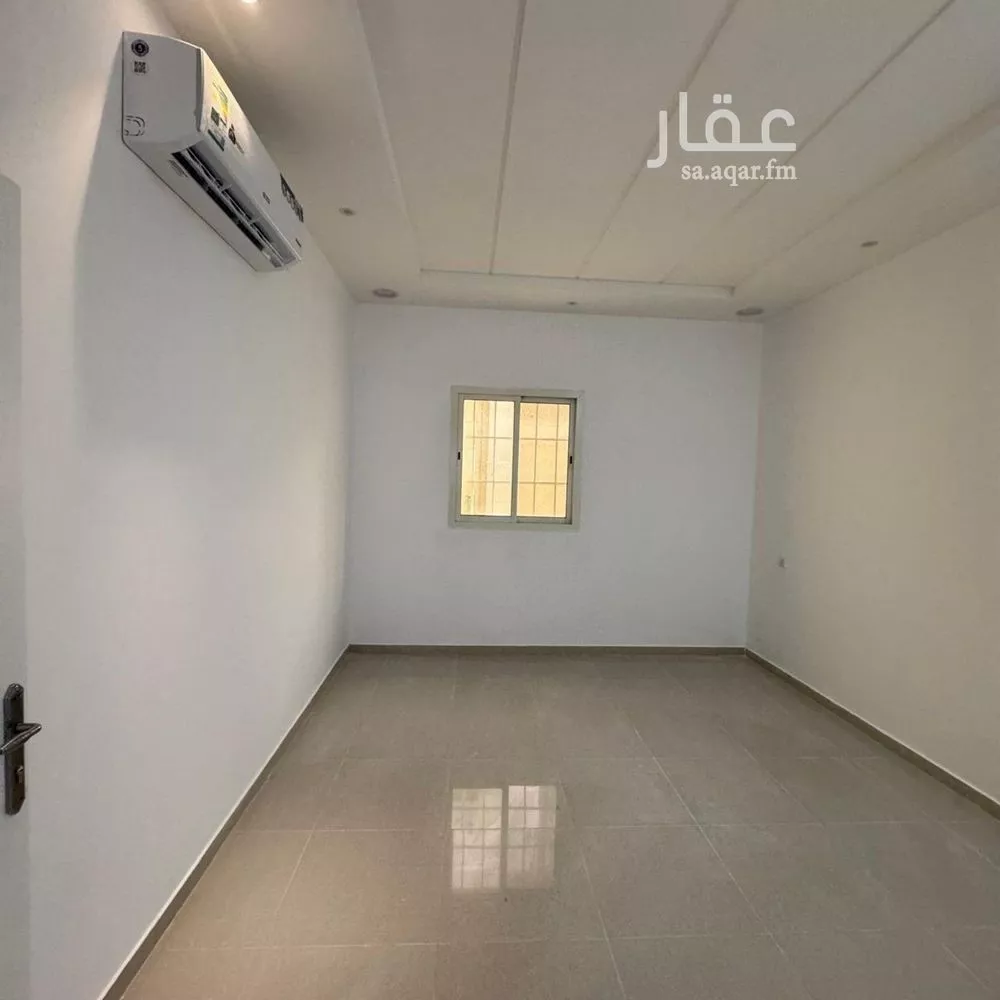 3 bedroom floor in Al Malqa 4