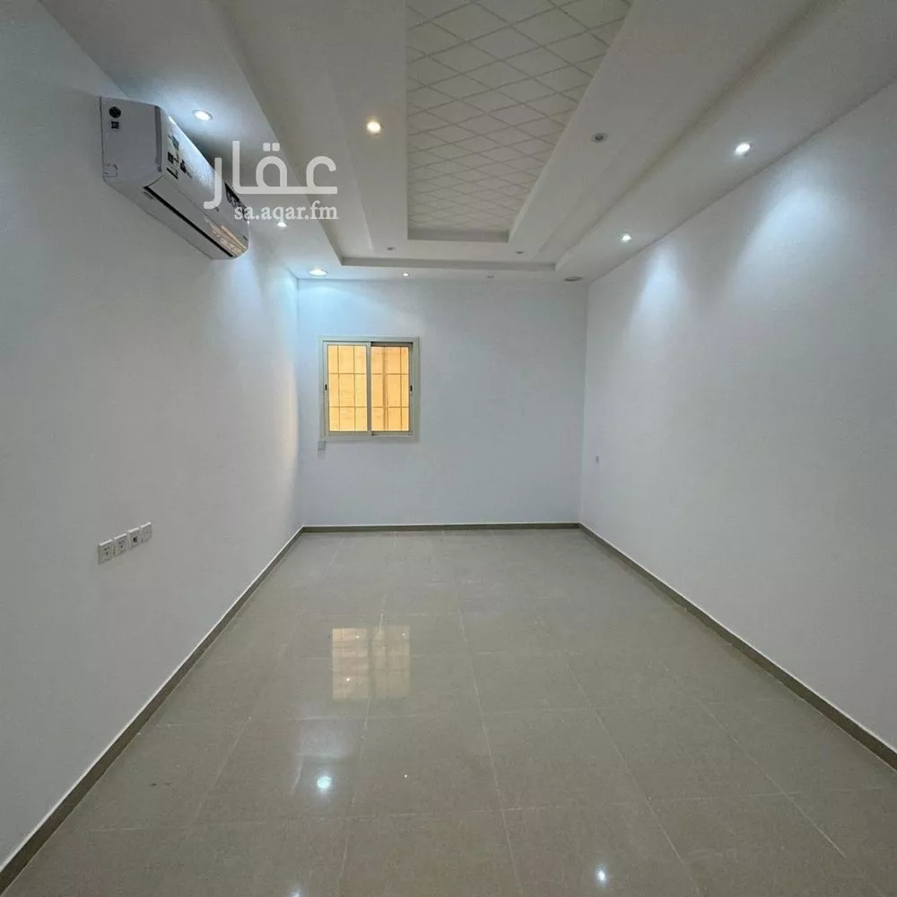 3 bedroom floor in Al Malqa 7