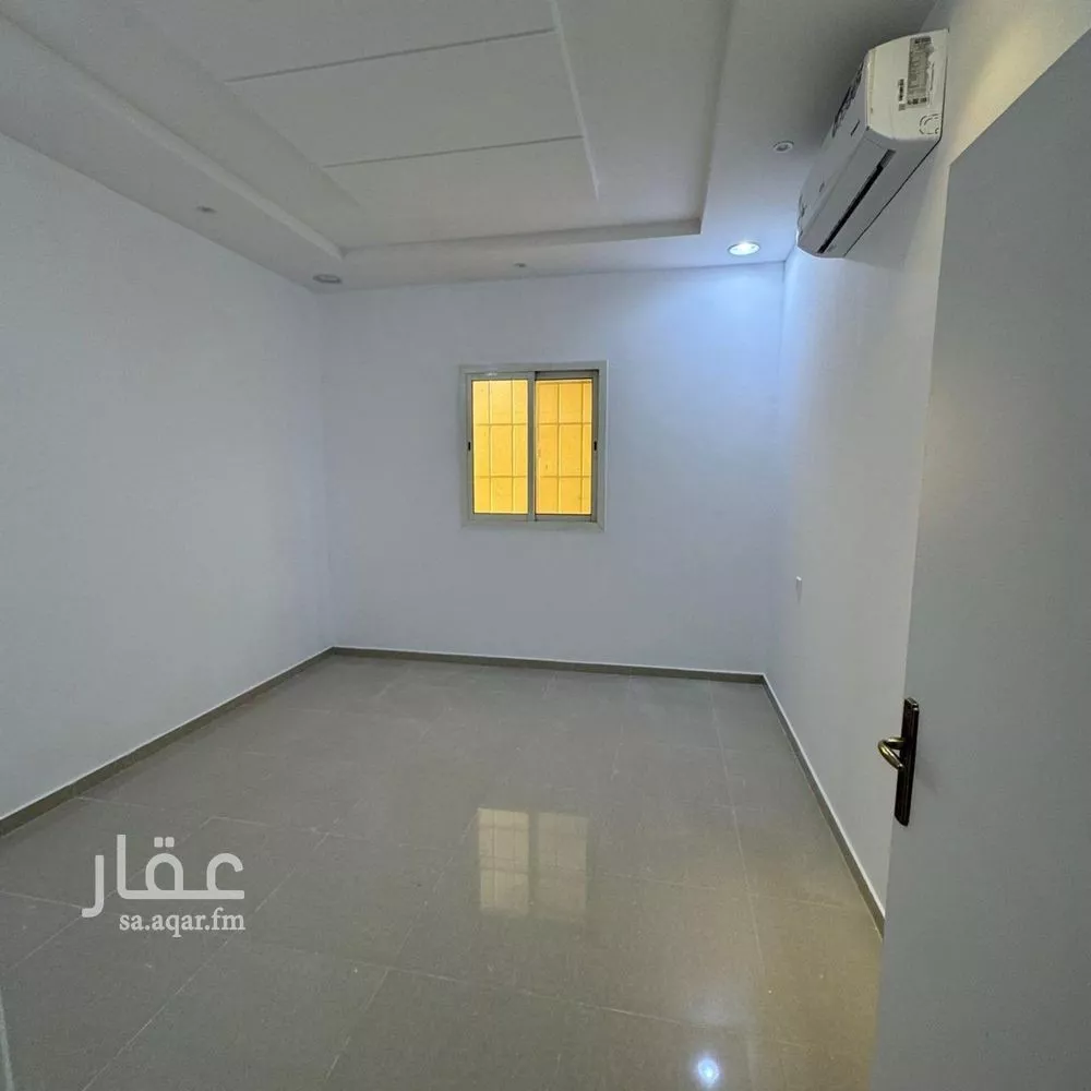 3 bedroom floor in Al Malqa 10