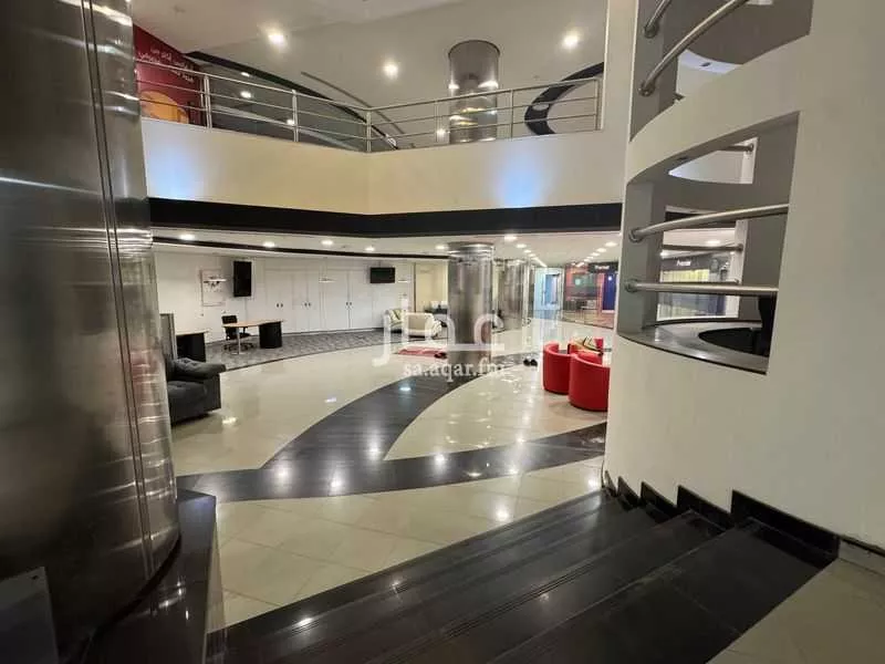 1324 sqm shop in Ad Dhubbat 6