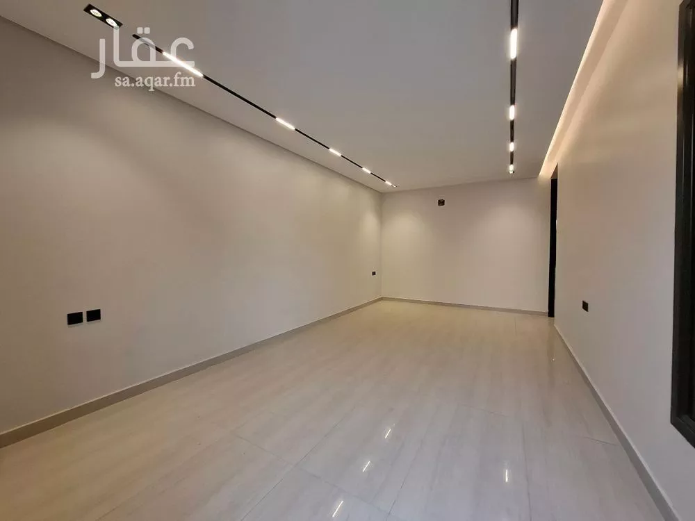 دور 6 غرف في السويدي 4